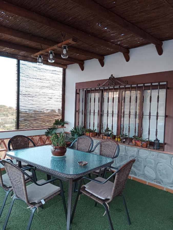 Camaron Villa